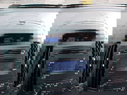 Used 2008 Hyundai Elantra GLS image 19