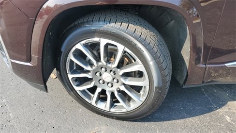 Used 2020 GMC Acadia Denali w/ Technology Package image 4