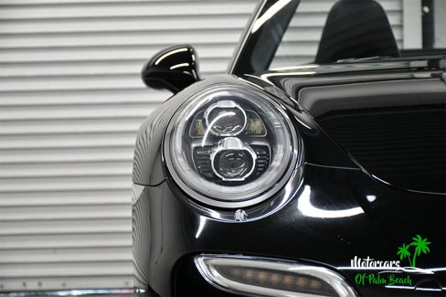 Used 2014 Porsche 911 Turbo image 17