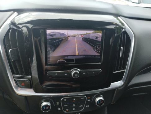 Used 2020 Chevrolet Traverse LS image 21