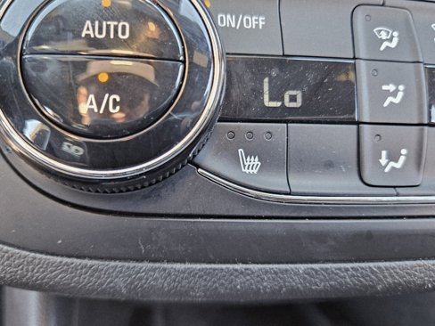 Used 2024 Buick Envista Preferred w/ Convenience I Package image 25