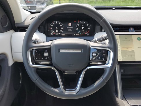 Used 2024 Land Rover Discovery Sport S image 33