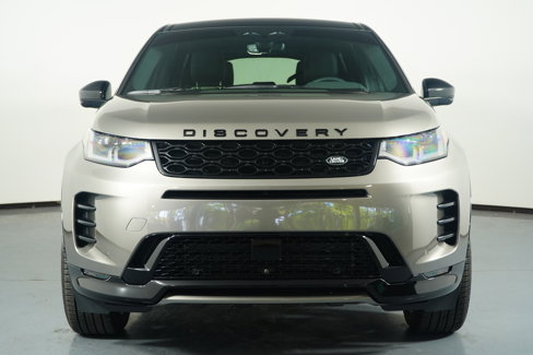 Used 2025 Land Rover Discovery Sport Dynamic SE image 23