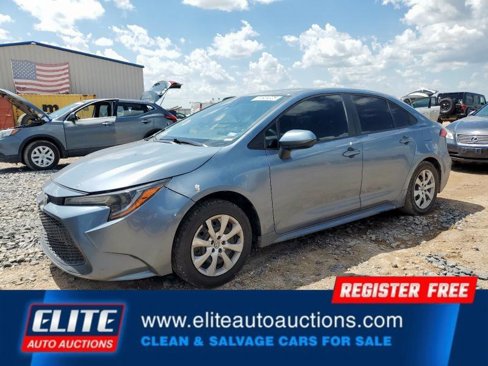Used 2021 Toyota Corolla LE image 2