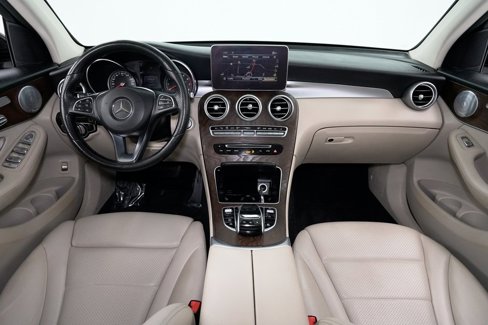Used 2018 Mercedes-Benz GLC 300 4MATIC image 25