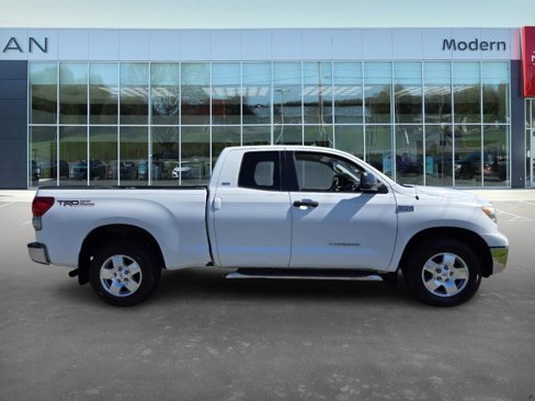 Used 2009 Toyota Tundra SR5 image 4