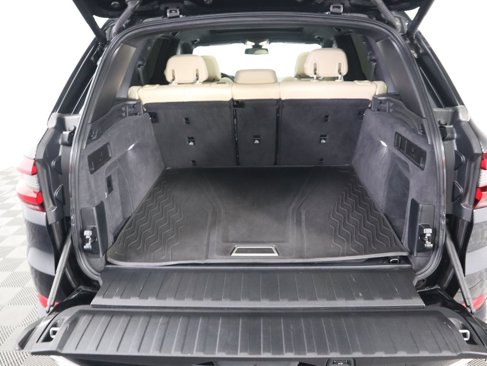 Used 2022 BMW X5 sDrive40i w/ Premium Package image 29