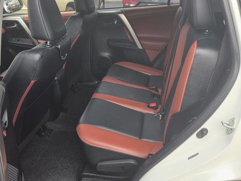 Used 2013 Toyota RAV4 Limited image 12