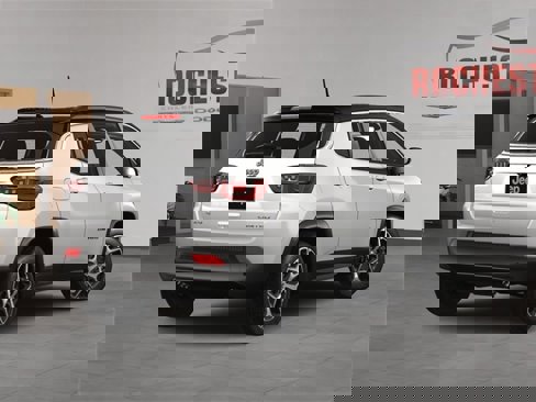New 2025 Jeep Compass Limited image 5