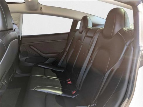Used 2021 Tesla Model 3 Long Range image 18