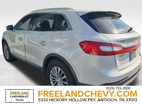 Used 2016 Lincoln MKX Select w/ Select Plus Package image 27