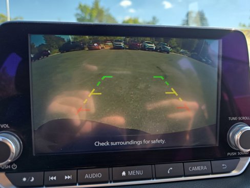 Used 2022 Nissan Sentra SV image 25