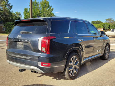 Used 2021 Hyundai Palisade Limited image 3