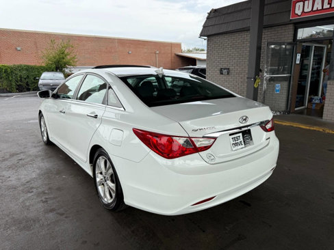 Used 2011 Hyundai Sonata Limited image 3