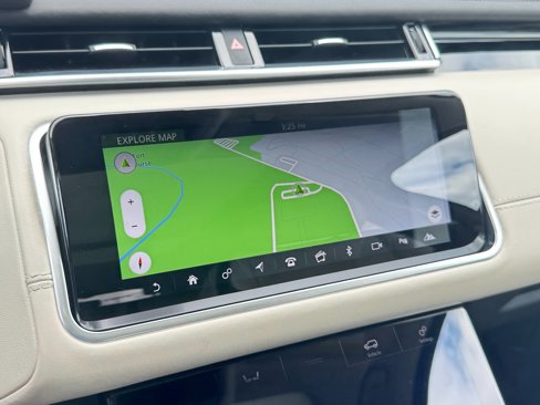 Used 2020 Land Rover Range Rover Velar R-Dynamic S image 62