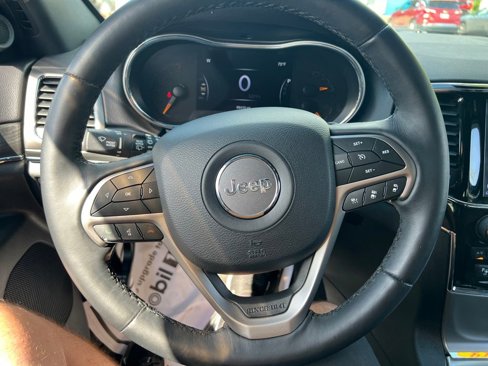 Used 2019 Jeep Grand Cherokee Limited image 29