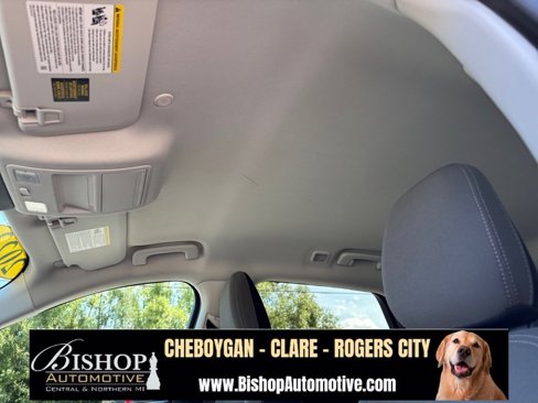 Used 2022 Ford Escape SE w/ Cold Weather Package image 23