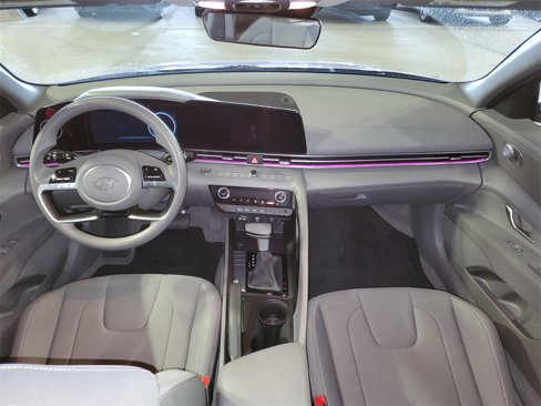 Certified 2024 Hyundai Elantra SEL image 12