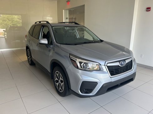 Used 2020 Subaru Forester Premium image 17