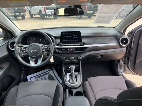 Used 2022 Kia Forte LXS image 26