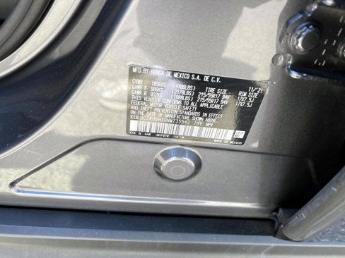 Certified 2022 Honda HR-V LX image 15