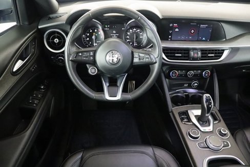 Used 2022 Alfa Romeo Stelvio Ti image 22