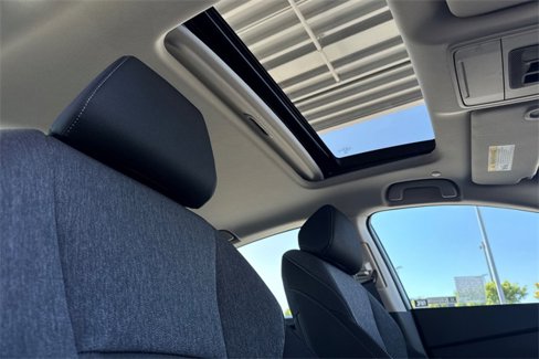 Certified 2023 Honda Accord EX image 28