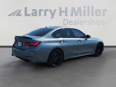 Used 2023 BMW 330i Sedan w/ Convenience Package image 5