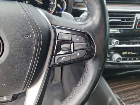 Used 2019 BMW 530i xDrive image 28