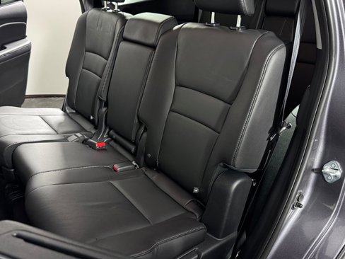 Used 2021 Honda Pilot EX-L image 25