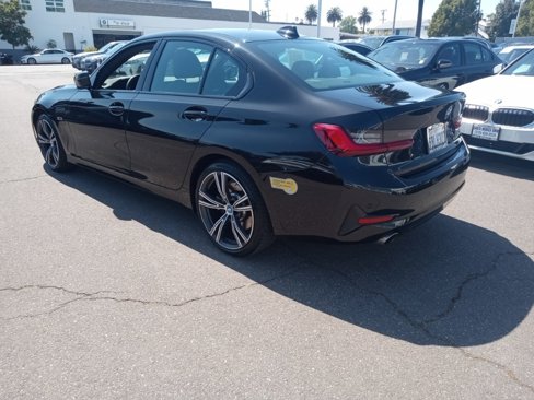 Used 2022 BMW 330e w/ Premium Package image 5