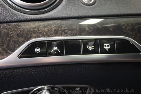 Used 2019 Mercedes-Benz S 560 4MATIC Sedan image 17
