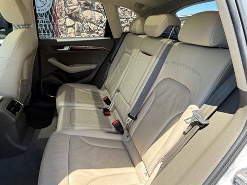 Used 2011 Audi Q5 3.2 Premium Plus image 18
