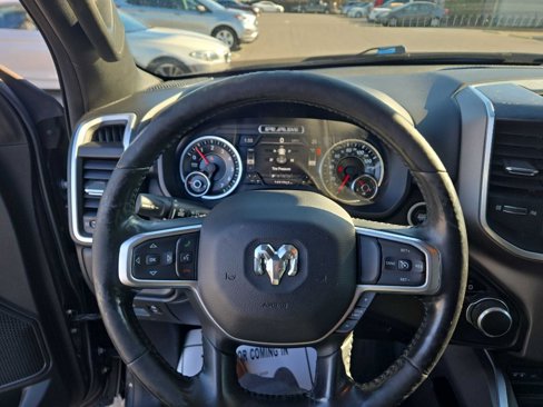 Used 2019 RAM 1500 Big Horn image 16