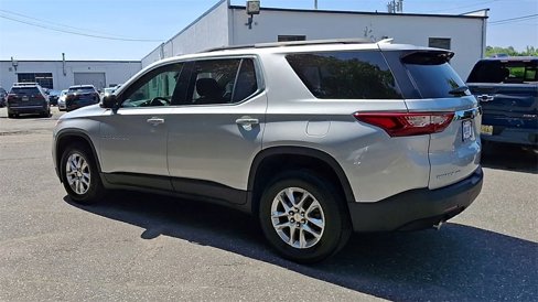 Used 2020 Chevrolet Traverse LT image 6