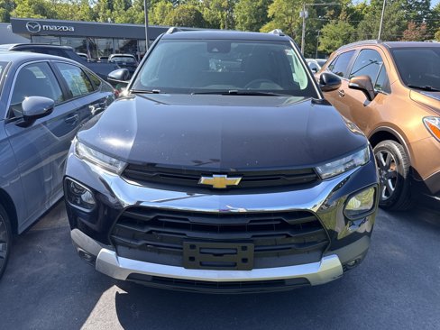 Used 2021 Chevrolet TrailBlazer LT w/ Convenience Package image 3
