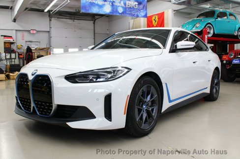 Used 2023 BMW i4 eDrive40 w/ Premium Package image 2