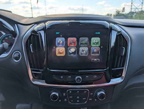 Used 2019 Chevrolet Traverse LT w/ LPO, Floor Liner Package image 19