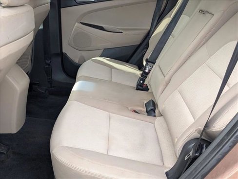 Used 2017 Hyundai Tucson SE image 17