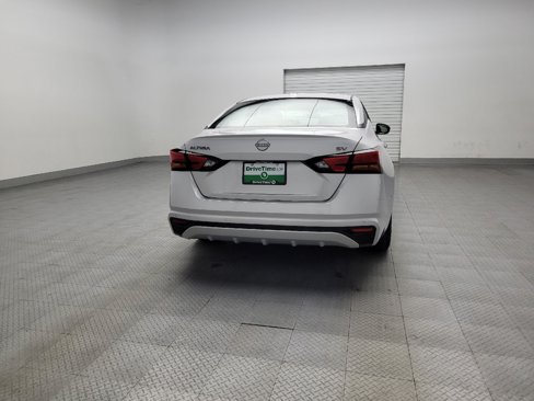 Used 2023 Nissan Altima 2.5 SV image 7