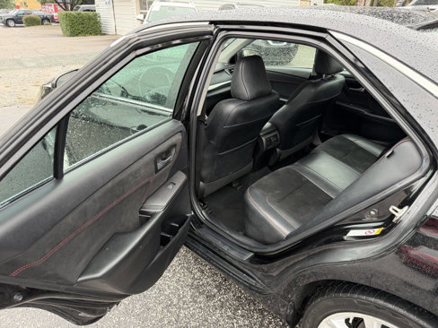 Used 2015 Toyota Camry XSE image 13