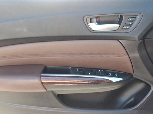 Used 2015 Acura TLX V6 w/ Technology Package image 14