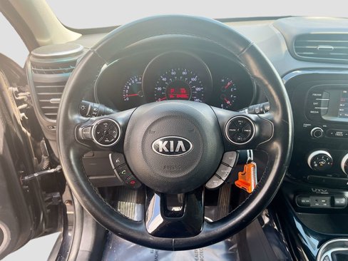 Used 2016 Kia Soul ! image 9