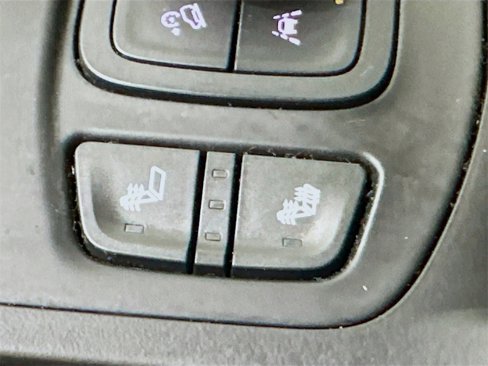 Used 2024 GMC Terrain SLE w/ Driver Convenience Package image 20