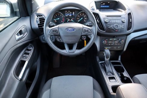 Certified 2018 Ford Escape SE image 4