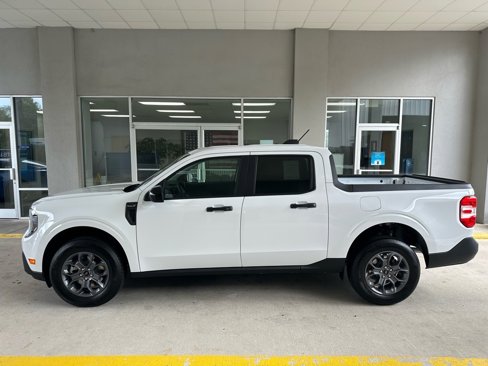 New 2025 Ford Maverick XLT w/ XLT Luxury Package image 4