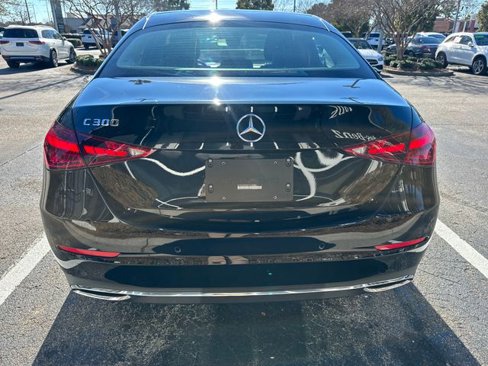 Used 2024 Mercedes-Benz C 300 Sedan image 5