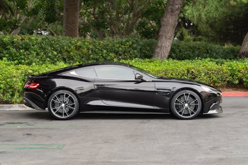 Used 2014 Aston Martin Vanquish Coupe image 26