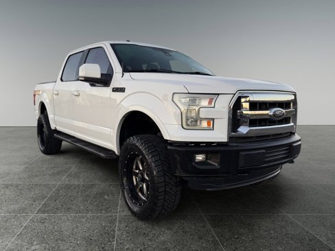 Used 2015 Ford F150 Lariat w/ Equipment Group 502A Luxury image 9