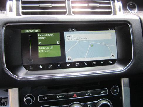 Used 2017 Land Rover Range Rover HSE image 33